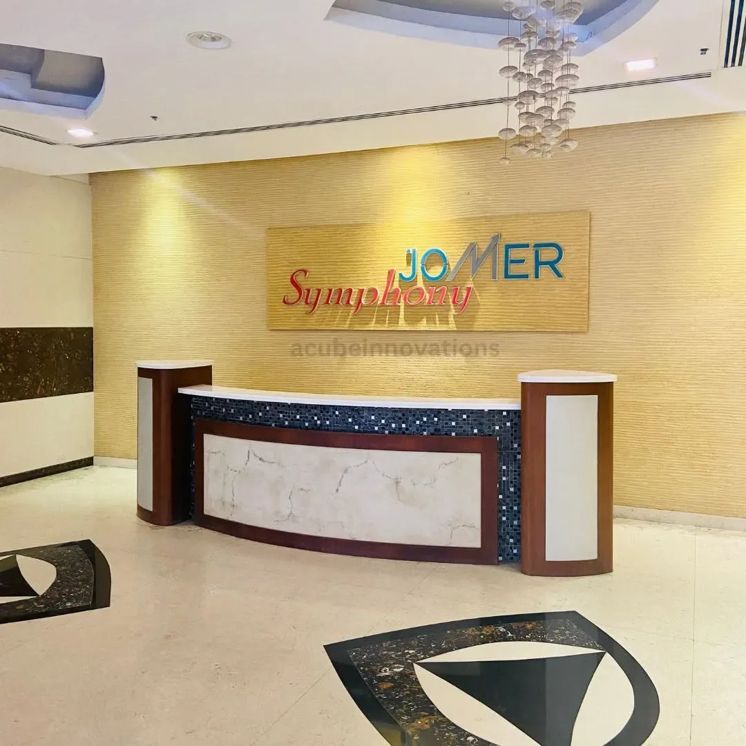 The reception of the Jomer Symphony building